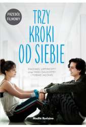 Trzy kroki od siebie